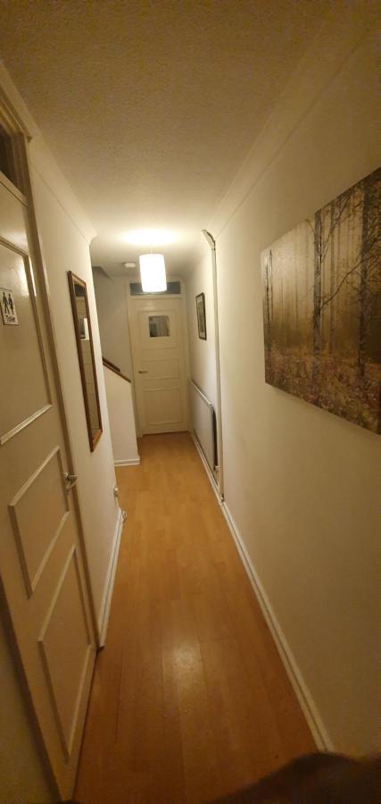 Spacious And Serene Stay Near Milton Keynes Centre Willen Экстерьер фото